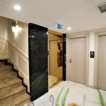 Otel Omma