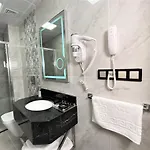 Omma Hotel 3*